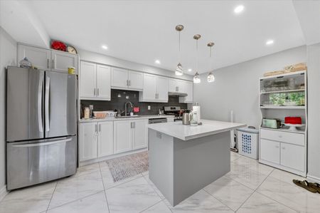 For Lease - 16 Angela Court Unit# Main, Markham, Ontario - Photo 3