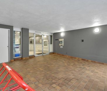 Pacific Terrace Apartments - Photo 2