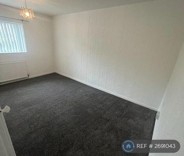 3 bedroom end of terrace house to rent - Photo 4