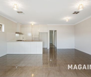 What a gem! - Photo 4