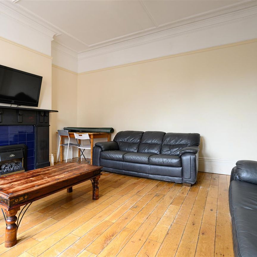 Queens Terrace, Newcastle Upon Tyne - Photo 1