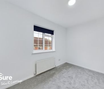 2 bedroom semi-detached house to rent - Photo 5