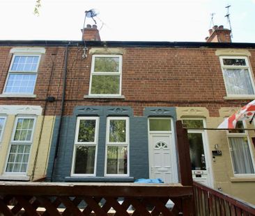 2 bedroom terraced house to rent - Photo 6