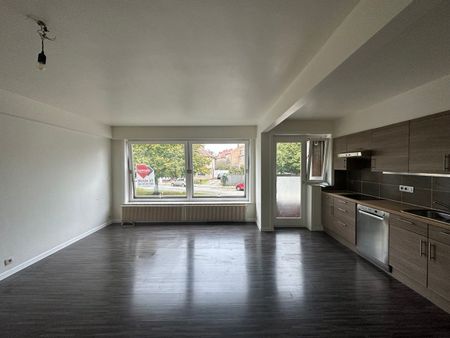 Appartement te huur - Foto 2