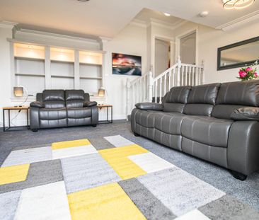 1 bedroom semi-detached bungalow to rent - Photo 2