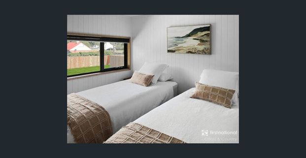 Stylish, Central & Private Pod House - Photo 1