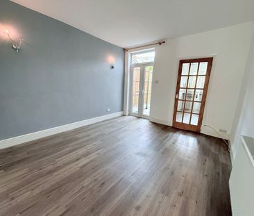 2 Bed Terraced House, Ena Avenue, NG2 - Photo 1