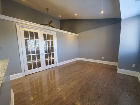 For Lease - 101 Bristol Road Unit# 223, Mississauga, Ontario - Photo 5