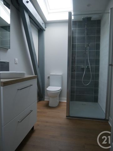 Location Appartement 3 pièces 57m² ST PIERRE DU MONT 40280 - Photo 4