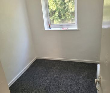 2 Bed Flat, Culworth Court, CV6 - Photo 1