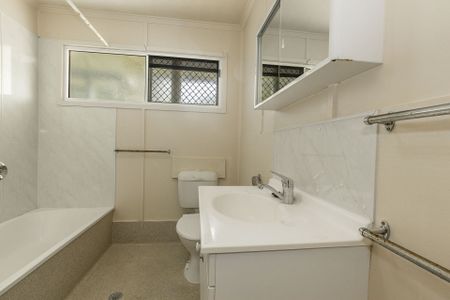 23 Lancaster Street, Garbutt - Photo 5