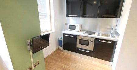 1 Bed - Apartment 15, West Point, City Centre, Leeds - LS1 4JJ - Student/Professional - Photo 4