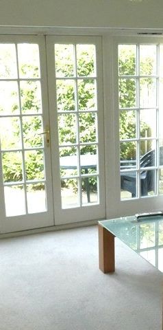 2 bedroom property to rent - Photo 1