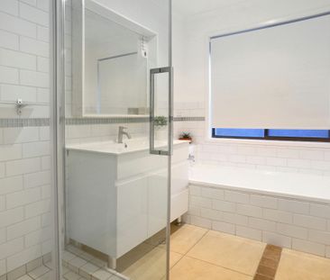 Modern Living, Exceptional Space & Unbeatable Location - Photo 6