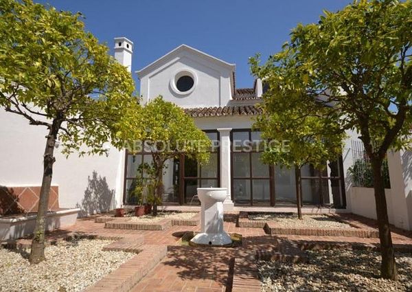 Villa for long term rent in Guadalmina Baja, San Pedro de Alcantara