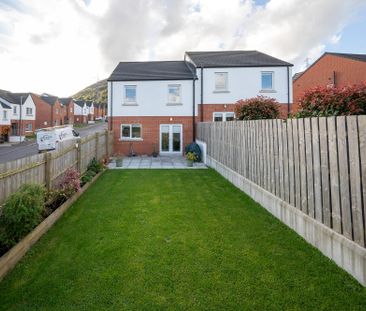 21 Mount Gilbert, Belfast, BT13 3XH - Photo 5