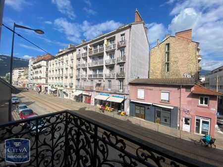 Location Appartement 3 pièces 71m² GRENOBLE 38000 - Photo 3