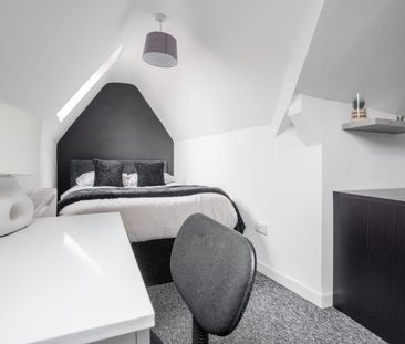 Room in a Shared House, Garmoyle Road, L15 - Photo 6