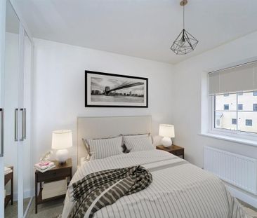 3 bedroom semi-detached house to rent - Photo 3