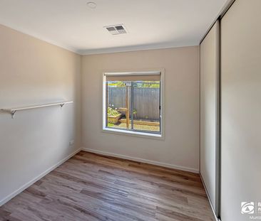 Spacious Family Home in a Central Location - Photo 2