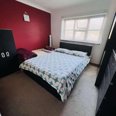 Gledwood Drive, UB4 - Photo 5