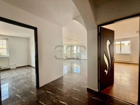 Aparatorii Patriei Vila P+1, NEMOBILATA, renovata acum - Fotografie 2