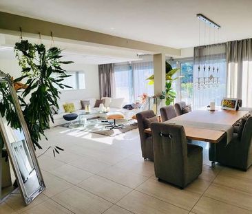 4.5 Zimmer, 220 m², 2. Stock - Photo 1