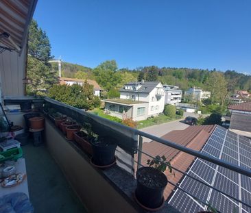 COZY AND SUNNY - Photo 2