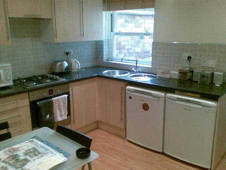 5 bedroom house to rent - Photo 4