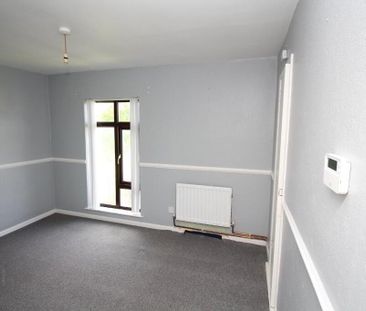 27d Islandmagee Road, Whitehead, Carrickfergus, BT38 9NE - Photo 6