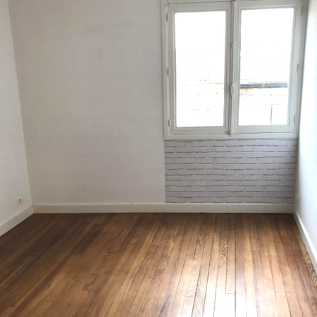 Location Appartement 2 pièces 42m² CLERMONT FERRAND 63000 - Photo 3