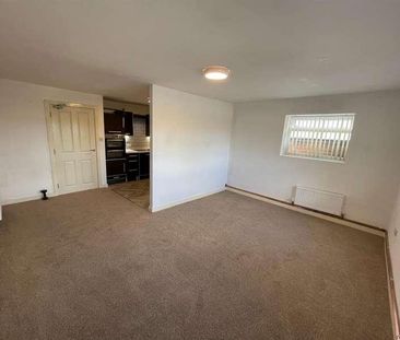 Market Street, Heanor, DE75 - Photo 3