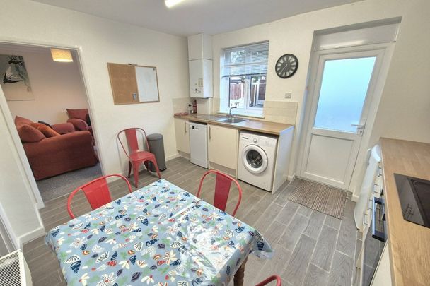 Nasmith Road, NORWICH - Photo 1