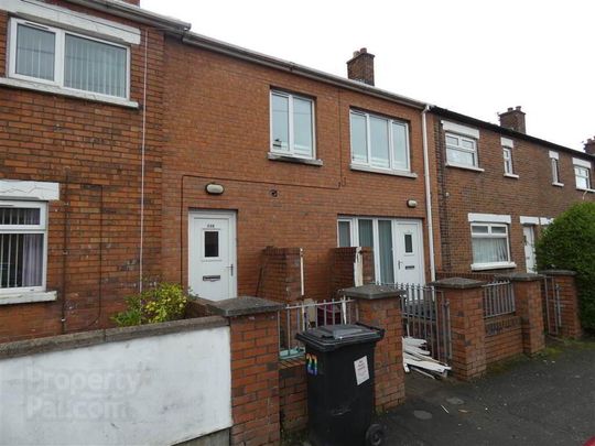 27b Hyndford Street - Photo 1