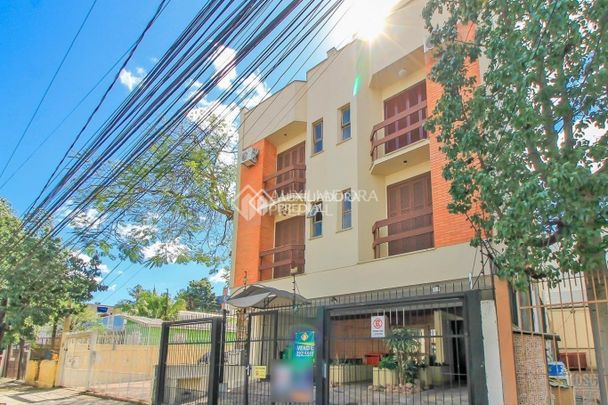Cobertura com 2 quartos e 78m² para alugar em Santana, Porto Alegre. - Foto 1