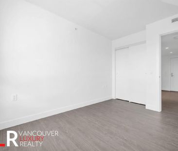 Condo in Richmond, BC - Photo 6