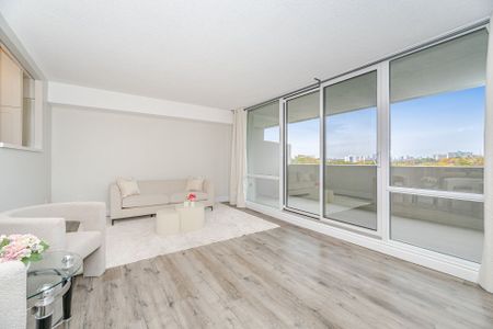 For Lease - 260 Scarlett Road Unit# 1105, Toronto, Ontario - Photo 2