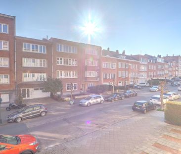 Appartement met één slaapkamer in Ixelles - Photo 3