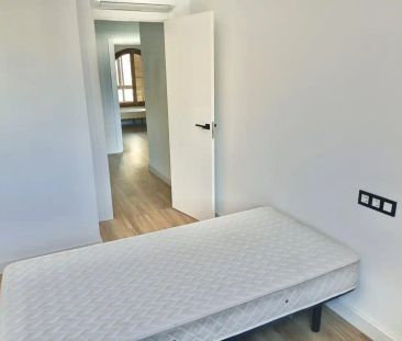 Piso de alquiler en Carrer de Ramon y Cajal, Camp d'en Serralta - Photo 5