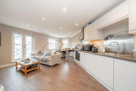 1 bedroom flat to rent - Photo 2