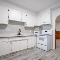 1 room apartment of 69m² in Montreal - Photo 2