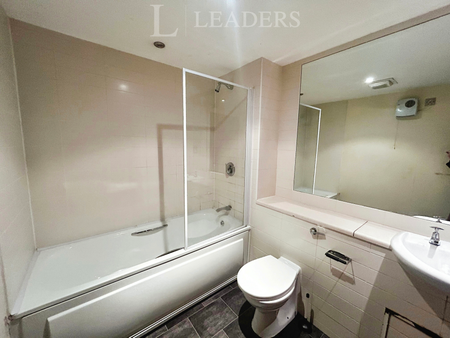 2 bedroom apartment to rent Kinvara Heights, 114 Bradford Street, Birmingham, B12 - Photo 3