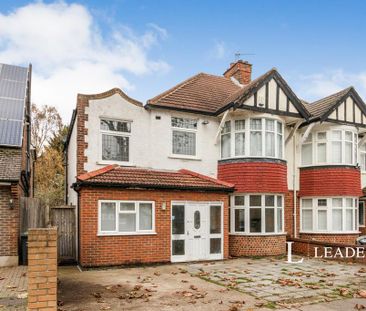 1 bedroom in a house share to rent - Photo 4