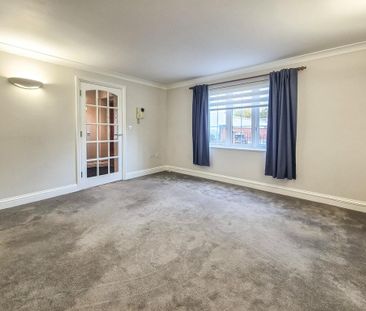 2 bedroom maisonette to rent - Photo 1