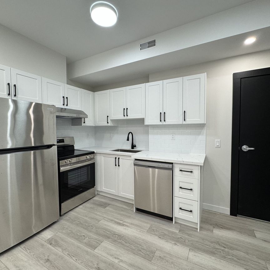 For Lease - 1184 Queen Street Unit# 2, Toronto, Ontario - Photo 1