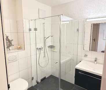 Moderne 4.5-Zimmer-Gartenwohnung mit vielen Extras - Photo 5