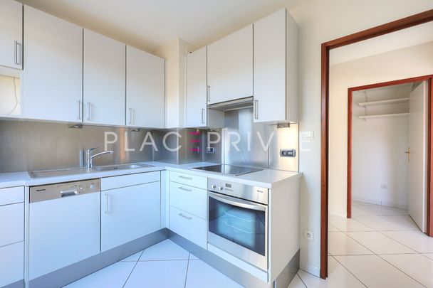 Appartement avec ascenseur et parking - Photo 1