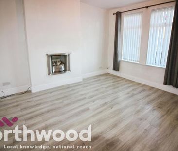 2 bedroom terraced house to rent - Photo 2