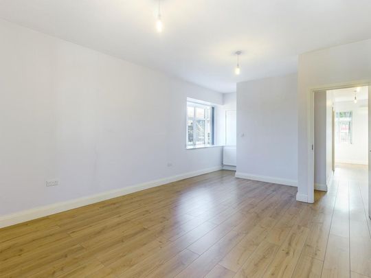 2 bedroom ground floor maisonette to rent - Photo 1
