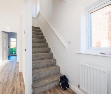 3 bedroom detached house to rent - Photo 1